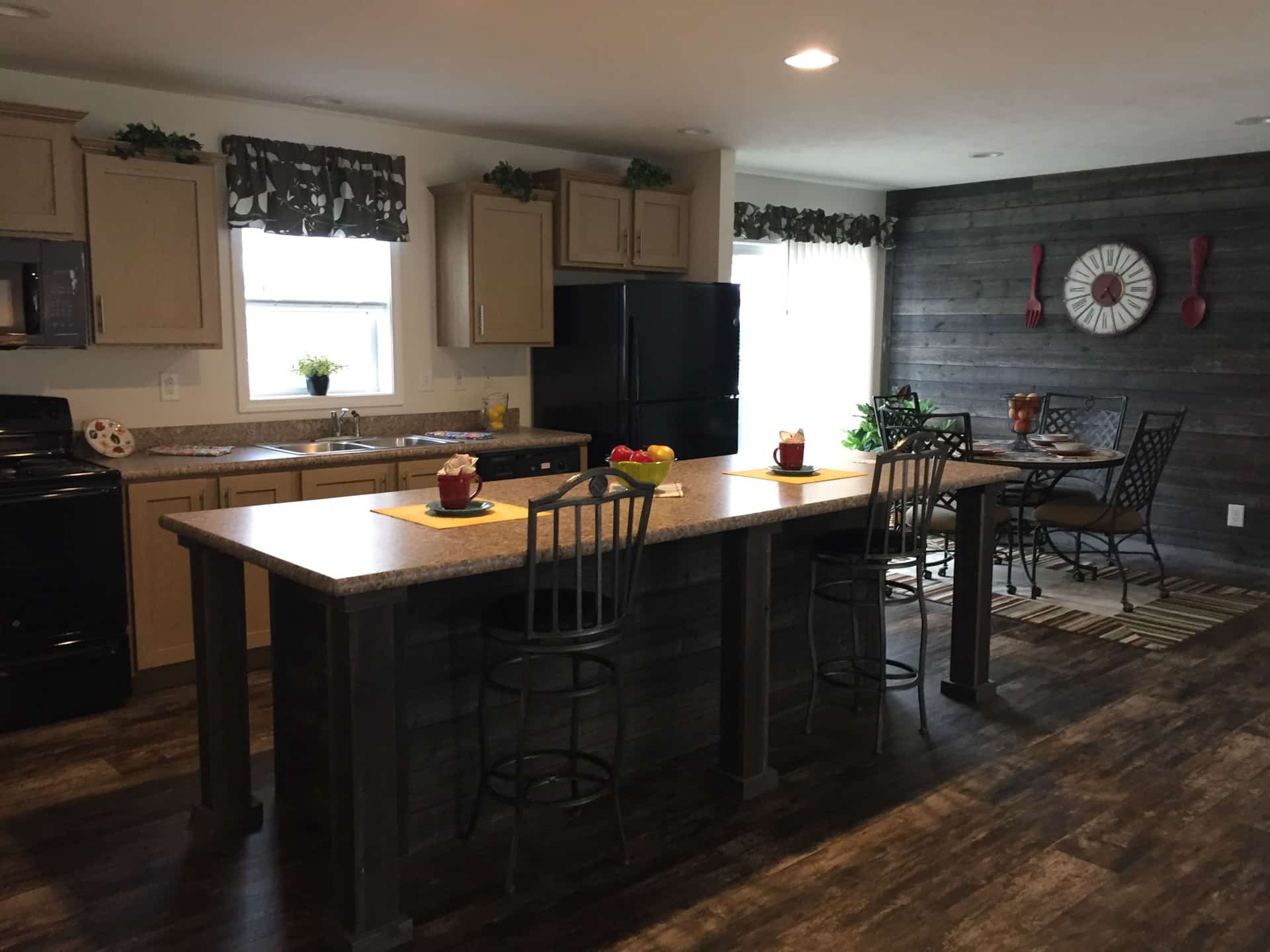Limited kitchen island Limited kitchen island